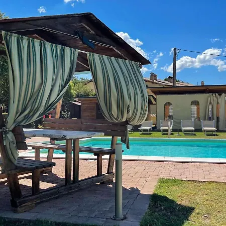 Rustic Holiday In With Swimming Pool Dom wakacyjny *