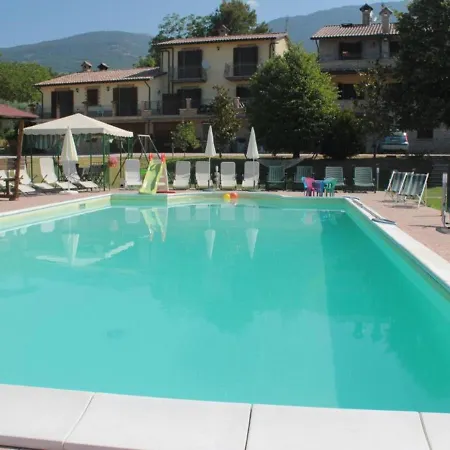 Rustic Holiday In With Swimming Pool