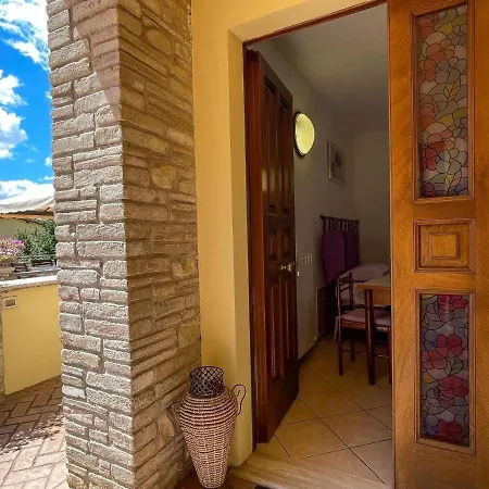 Hébergement de vacances Rustic Holiday In With Swimming Pool